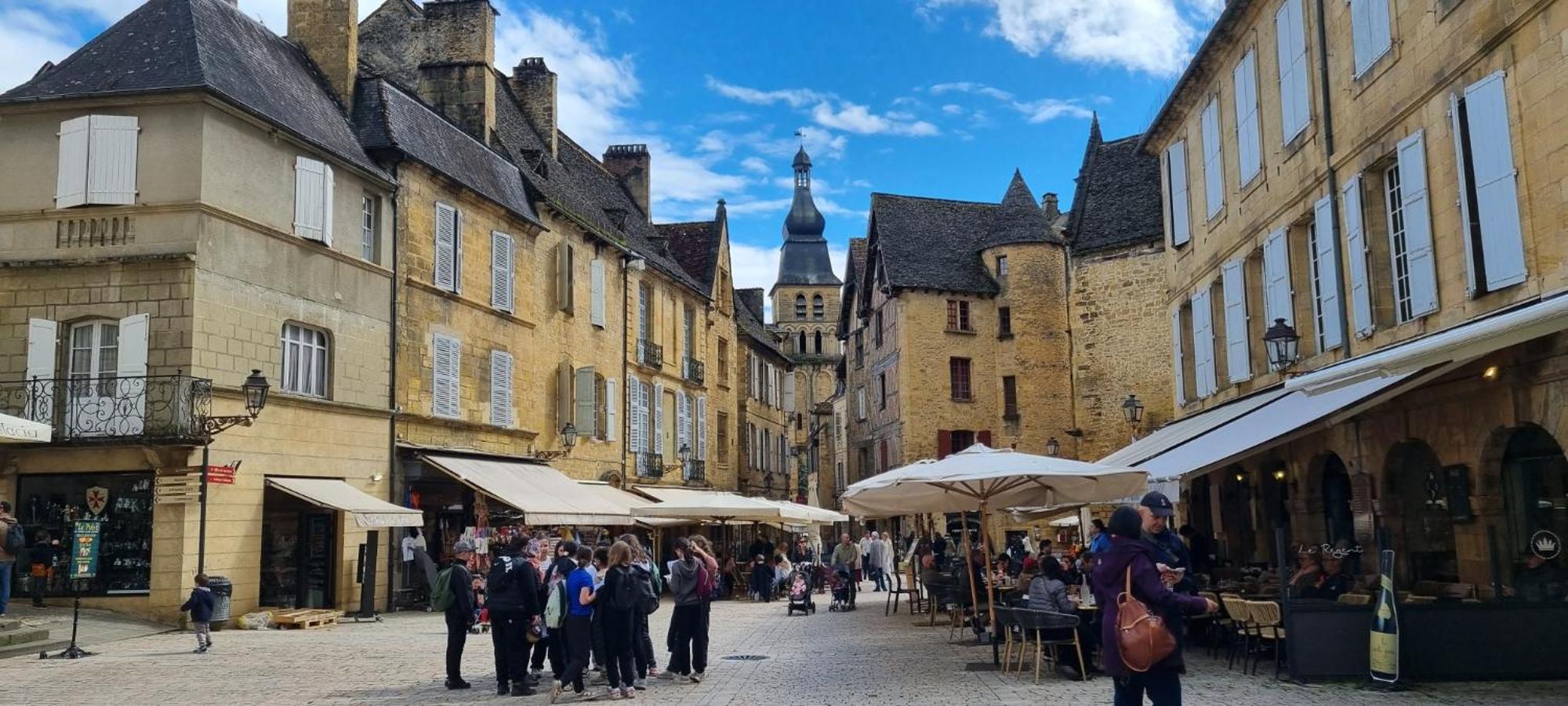 Le Tourny-Studio Cosy Avec Ascenseur- Sarlat - Coeur Cite Medievale Sarlat-la-Canéda Exteriör bild